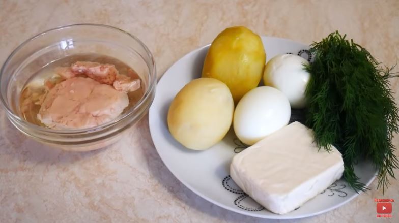 Салат с куриным феле без майонеза и закуска с печенью трески